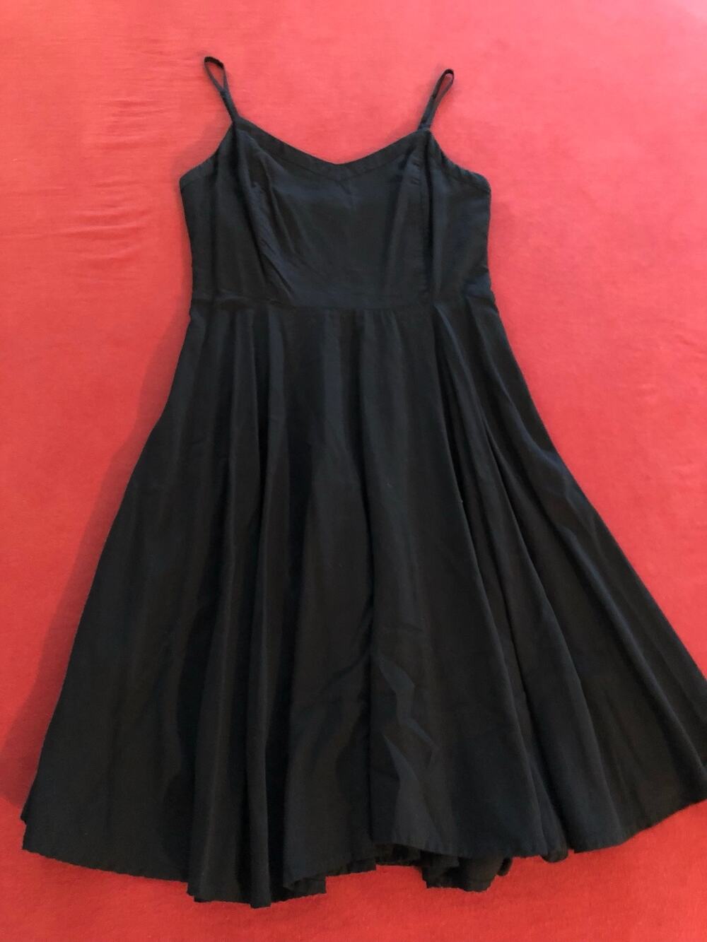 Old Navy black casual spaghetti strap dress Size Small